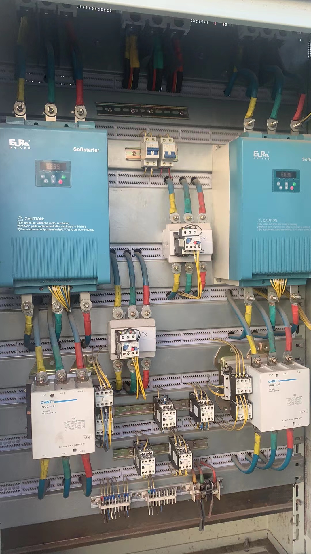 溴化鋰機(jī)組回收電話(huà)